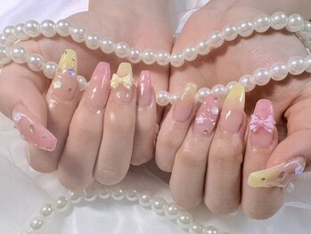 プライベートサロンSweetの写真/《推しネイル大歓迎☆》トレンドパーツを豊富にご用意!デザイン持ち込みも可能なのであなただけの指先に♪
