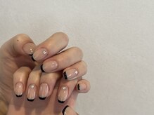 ウーニャ(unas)/フレンチネイル