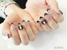 ローブド(ROBED)/フレンチネイル