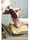 足裏角質ケアでツルツルかかとに