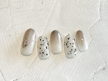 ダルメシアンネイル
