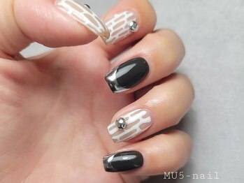 エムユーファイブネイル(MU5-nail)/【ジェル】MU5オーダーコース