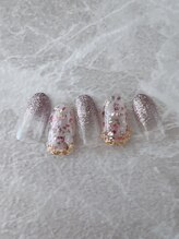 ミテソロ(mi tesoro)/2024年9月定額ネイル 6600