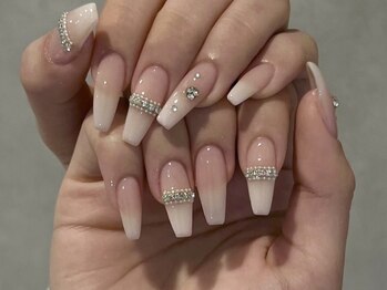 ガーデンネイル(Garden Nail)の写真/【爪の形や長さのコンプレックスを解消★】経験豊富なネイリストが自爪の状態にあわせて丁寧な施術を…！
