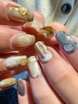 ティティラッシュ(Titiy.R)の写真/御幸店で待望のネイルメニューSTART◎まつげもネイルもトレンド感をたっぷり取り入れたデザインで大満足♪