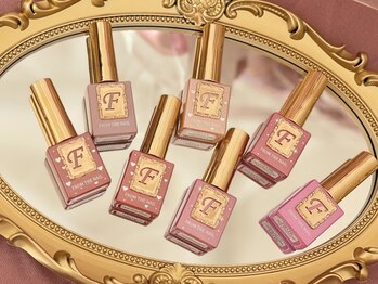 カリス(Charis)/大人気☆韓国ジェル入荷しました