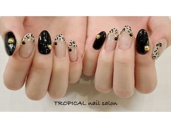トロピカル(TROPICAL)/ヒョウ柄フレンチネイル