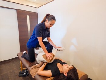 ジープレイス(G place)の写真/腰痛の原因は腰だけじゃない！様々な原因にアプローチ☆腰の疲れに効果的なストレッチで日頃の疲れを解消♪