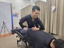 名倉堂鍼灸接骨院 イオンマリナタウン院/体に負担がないトムソンベッド！