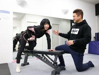 ウタフィット 門真(UTA-FIT)の写真/運動不足解消×筋力アップで代謝UP★膝や腰に不安がある方も安心の親身な指導で長く続けられるジム◎