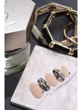 キダチ(Kidati)/パイソン柄ネイル