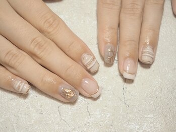 B's amor 大府店 Nail design