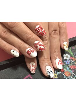 手描きアートが得意なサロン