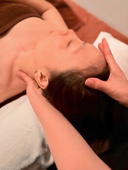 ゆうらくの写真/【ヘッドスパ30分¥2,300~】眼精疲労/頭痛でお困りの方に◎頭皮からしっかりほぐしてコリの根本にアプローチ