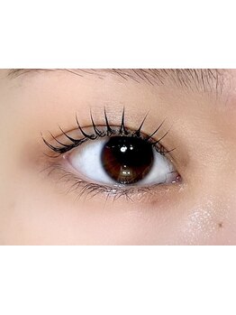 ボリュームのある目元にしたい