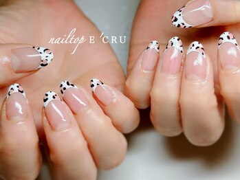 ネイルトップエクル(nail top E CRU)/レオパードホワイトフレンチ