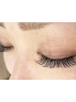 ボリュームのある目元にしたい