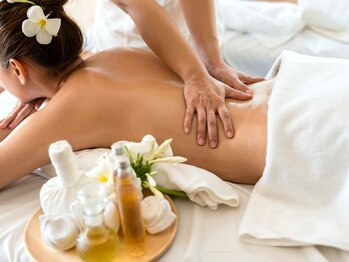 プラス 四条烏丸(Plus+)の写真/肩こり解消・痩身効果◎〈オイルリンパマッサージ60分〉熟練スタッフによるオールハンド施術で癒しをご提供