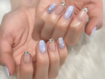 ヒールネイル(heal nail)/ストーンfrench×snowflake.
