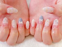 ムーピーネイル(moopy nail)の雰囲気(負担を少なく、自爪や指が美しく見えるよう施術します。)