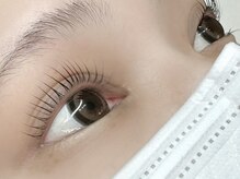 エマ(emma)/シンプリフィラッシュリフト