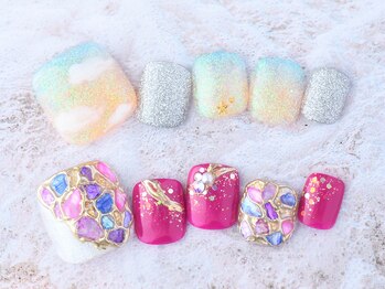 ダッシングディバ エミオ練馬店(DASHING DIVA)の写真/【思わず自慢したくなる足元に♪】大人の差が出るフットネイル!シンプル~デザインアートも豊富に楽しめる◎