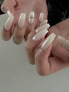 イビズ 新宿店(eviz)の写真/初回【120分ジェルやり放題¥10400/180分スカルプやり放題¥16500】少しの長さ出しからスカルプまで対応OK◎