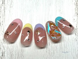 カラフルフレンチネイル