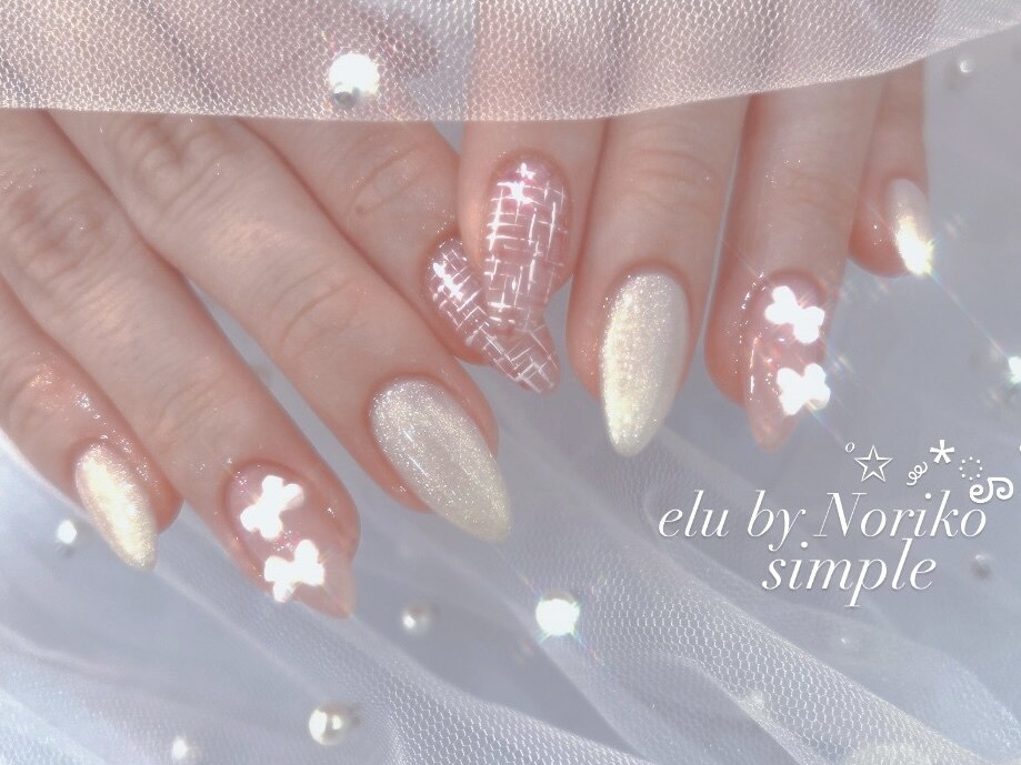 ネイルチップ 中身が動くパーツ 暗闇で光るネイル リボンネイル