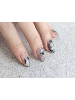 ショートネイルデザインが豊富