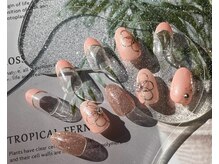 ネイル工房 ルナ(Luna)の雰囲気（上 ￥6600 &nbsp;&nbsp;&nbsp;下 ￥7700 &nbsp;&nbsp;ご新規様 ￥1100オフ）