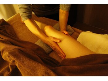 ヌフヌフ(neuf neuf)/浦和◆アロマリマッサージ