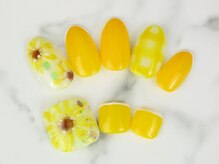 モアニ ヒロオ 渋谷店(MOANI Hiroo)/手足でオススメ！ひまわりネイル