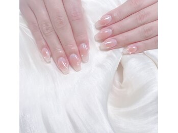 ユーユー(uu)の写真/《艶カラー＋韓国パーツ》が大人気★シンプルなワンホン韓国ネイルもおすすめ＊◆+¥1000でパーツ付け放題