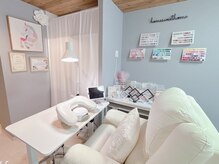 サラ ネイル(Sara Nail)の雰囲気（半個室で人目を気にせずゆっくり過ごせます）