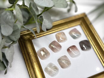 Nail salon JEWEL【ジュエル】の写真/サンダルが映えるフットネイル【フットワンカラー　6000～】人気のマグネットやニュアンスまで豊富に＊