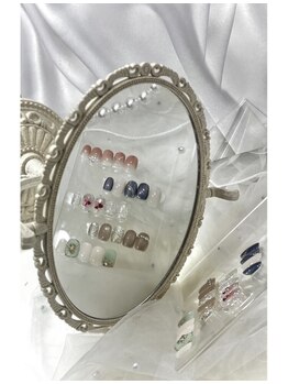 ネイルチップス オプシアミスミ店(NAIL TIPS)の写真/【★鹿児島に4店舗★】今月限定キャンペーンも！毎月新しくなる素敵なデザイン5種類から選べちゃう♪