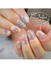 額縁ネイル　ニュアンスネイル
