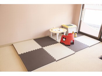 やわた姿勢整体院/【院内風景・キッズスペース】