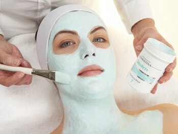 ルシアル 埼玉志木店(LUCIAL)の写真/肌も心もやわらぐ、ストレスフリーな素肌へ。鏡を見るたびに気分まで軽くなるような“ストレスフリー肌”に