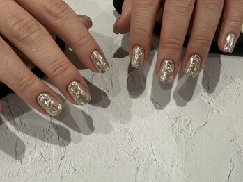 ネイル スパ ココプラス(Nail spa Cocoplus)/シルバーの立体感ニュアンス
