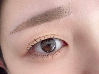 アッベリーナデュエ(abbel'lina×due)の写真/《トレンドを抑えた美しい旬顔》【まつ毛パーマ×アイブロウ】のセットメニューが大人気♪お得クーポン有☆