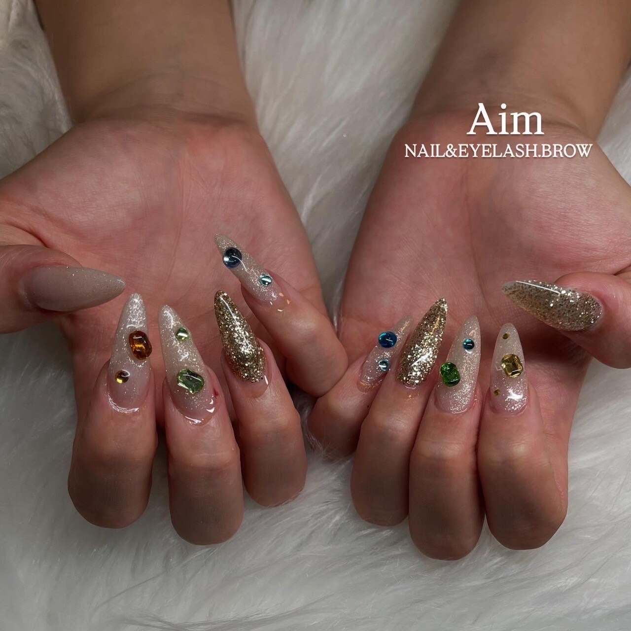 2025年-2026年冬トレンド】パーティー スーパーロングのネイルデザイン