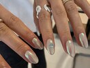mirror nail