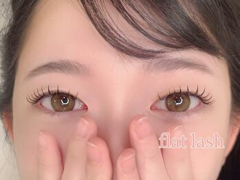ランピーバイルーム(Lumpy by .room.)/flat lash 140本、下まつ毛40本