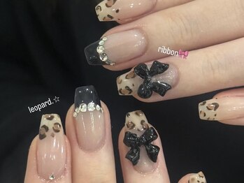ネイルメゾン 梅田(NAIL MAISON)の写真/★HAND★メゾンデザインコース¥7550♪可愛いキラキラパーツなどトレンドデザイン豊富な定額コース☆[梅田]
