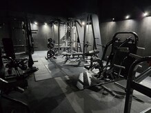 パーソナルトレーニング　EREBOS FITNESS/