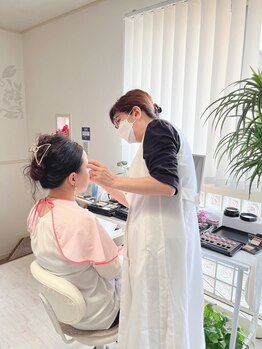 ポーラ ルアナレイ津田沼(POLA Luana lei)/変身メーク