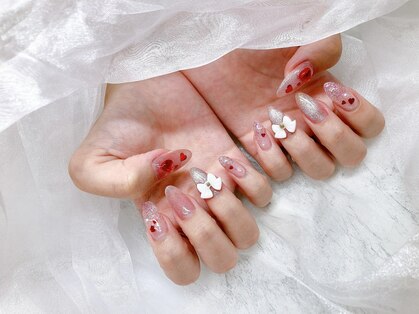 ジェムネイル(gem nail)の写真