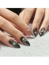 マミー(mommy)/ブラックお任せネイル